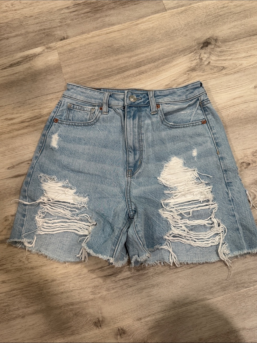American eagle relaxed mom shorts Light Blue Distressed Denim- Women's size 0